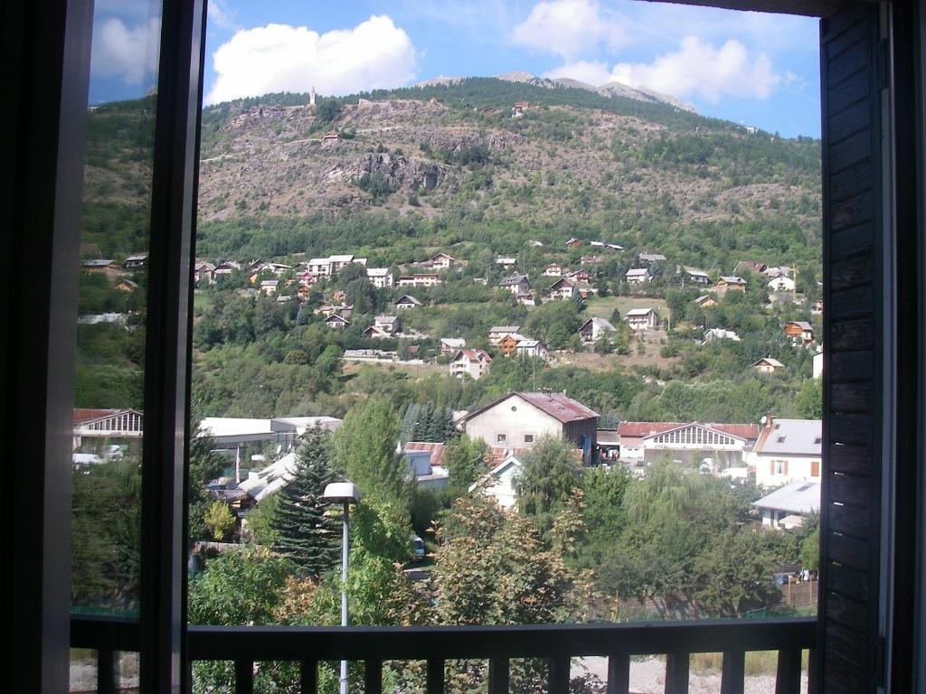 Hotel De Paris Briancon  Room photo