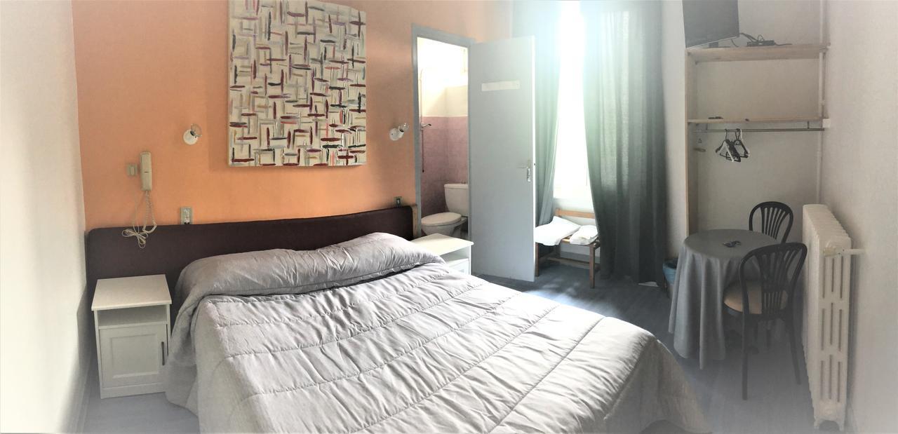 Hotel De Paris Briancon  Exterior photo